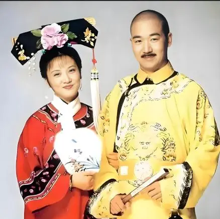 邓婕为爱牺牲生育权_邓婕张国立离婚协议_张国立的前妻是谁