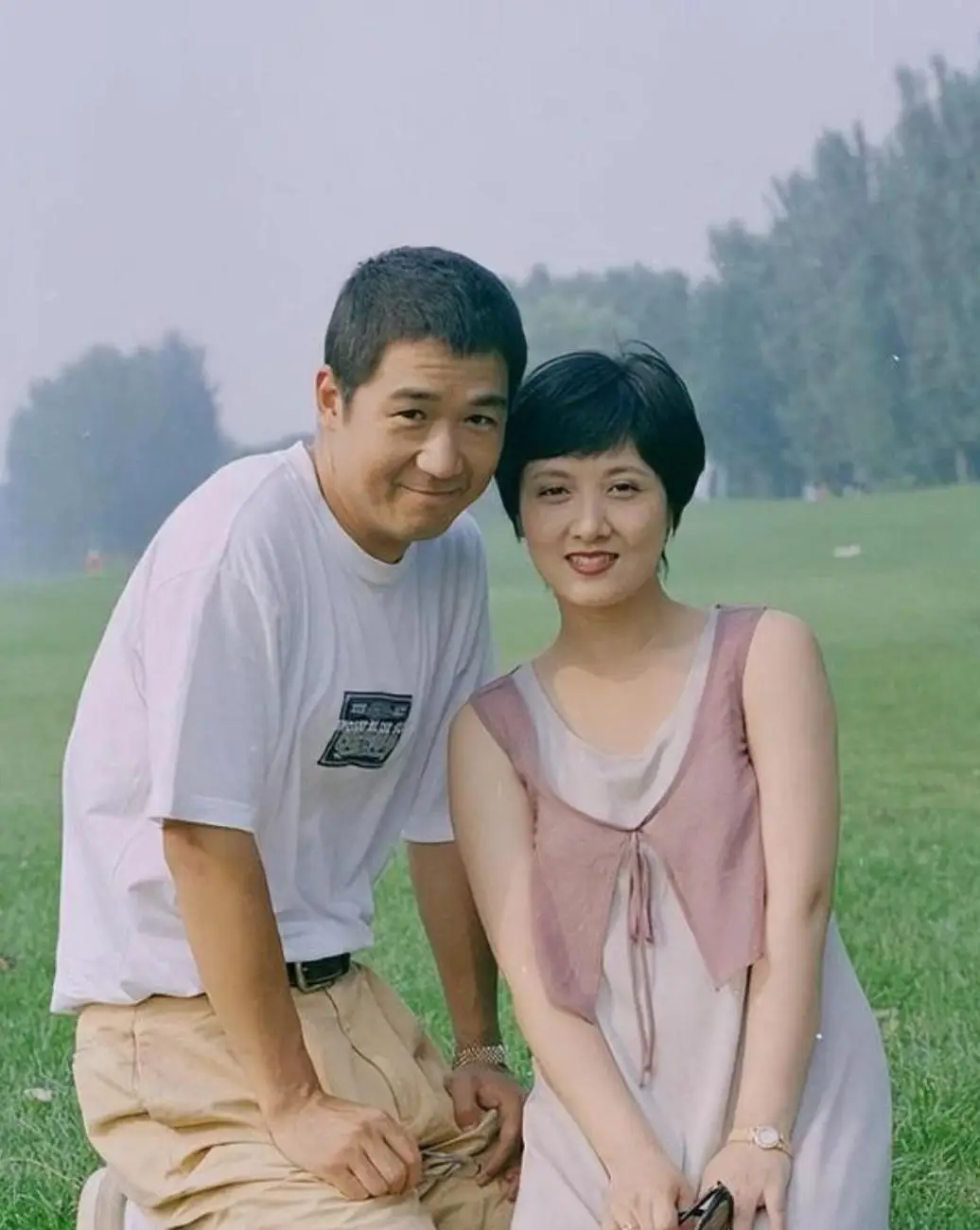 张国立的前妻是谁_邓婕为爱牺牲生育权_邓婕张国立离婚协议