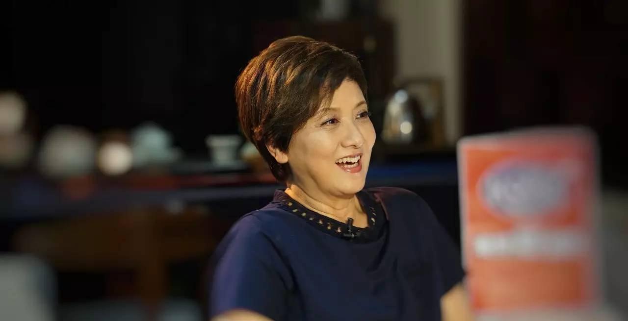 张国立的前妻是谁_邓婕嫁给张国立_邓婕与张国立婚姻细节