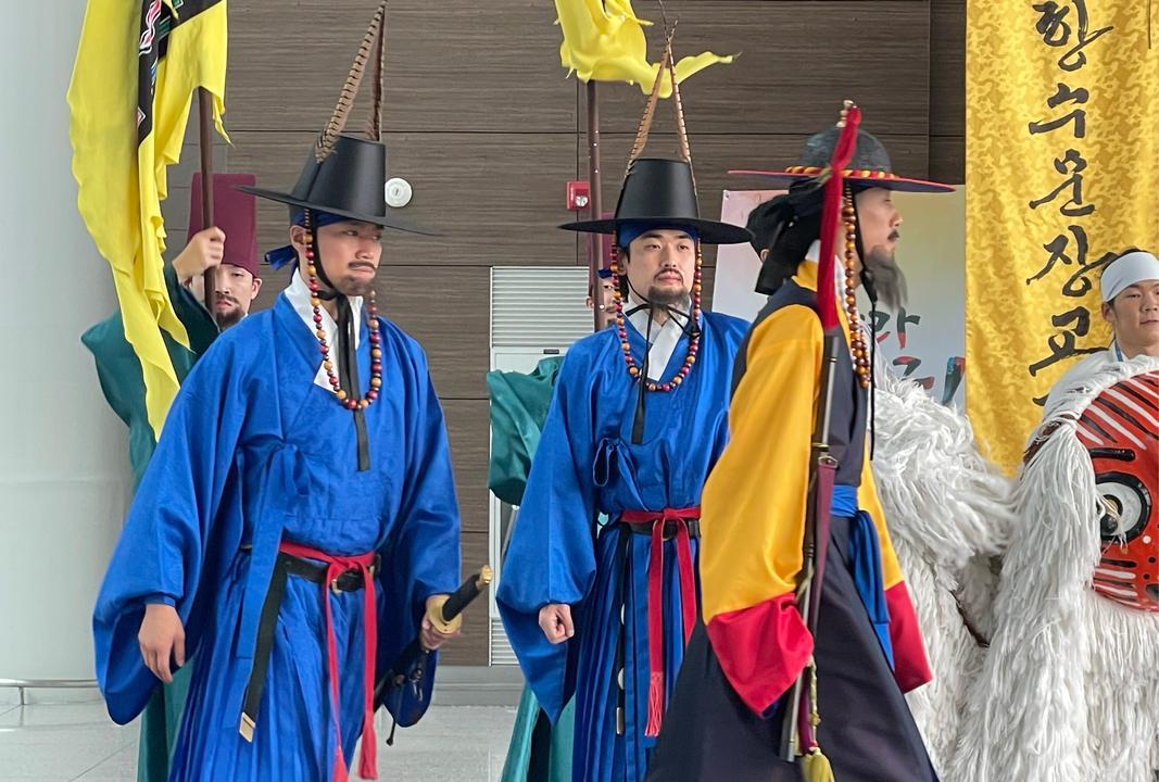 文化碰瓷_韩服_汉服韩服争议