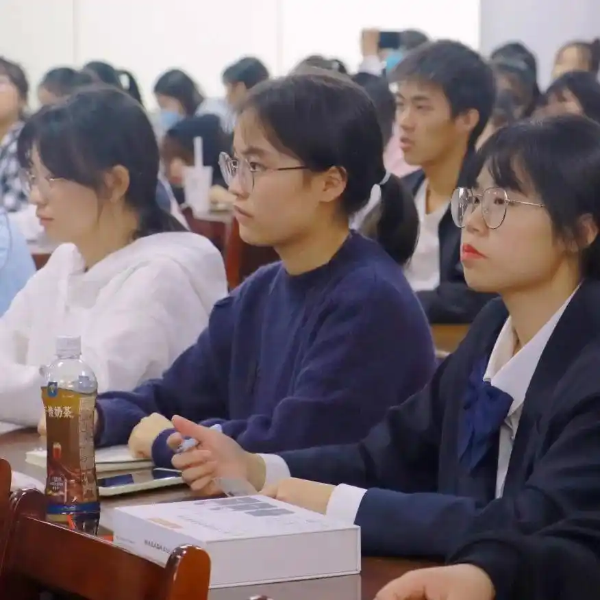 新媒体 新闻标题_对外投稿技巧_摄影短视频拍摄技巧