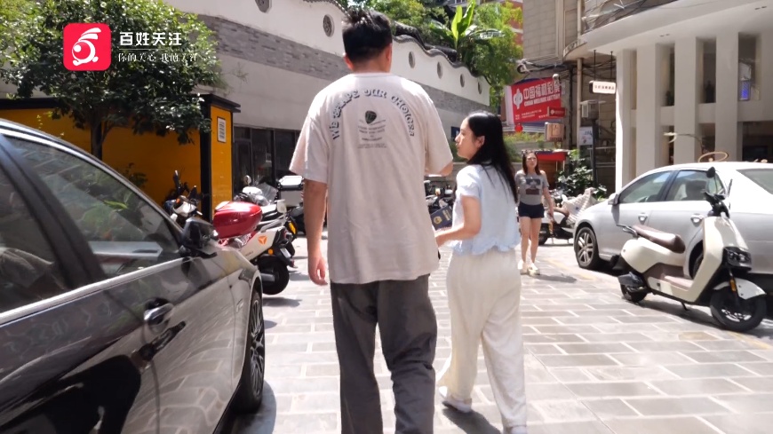 贵阳顾客网上差评餐厅服务,老板:怀疑是同行!因为……