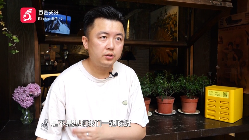 贵阳顾客网上差评餐厅服务,老板:怀疑是同行!因为……