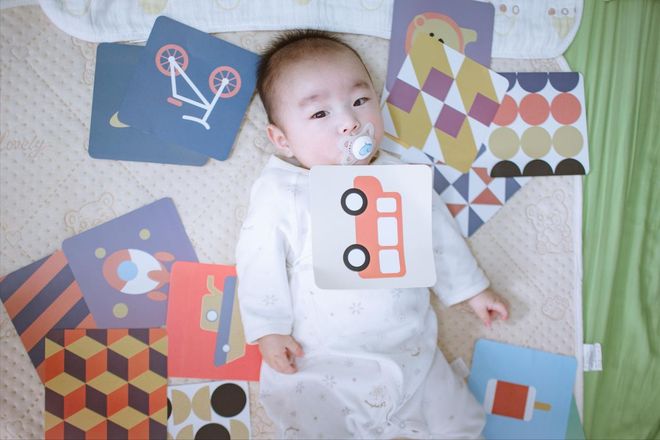 0 1岁宝宝早教_日常带娃五感游戏_0-1岁宝宝五感开发