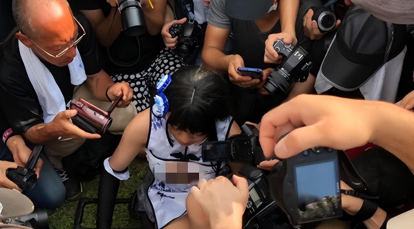 杨幂胸部抖动_性凝视 杨幂 赵丽颖