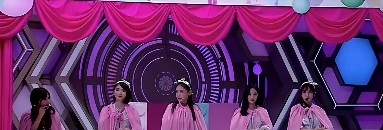 性凝视 杨幂 赵丽颖_杨幂胸部抖动