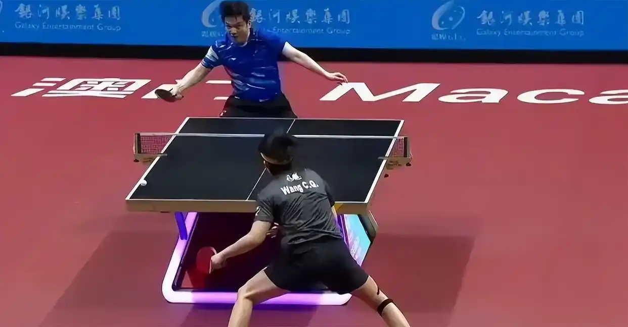 全运会乒乓球男单半决赛 樊振东 王楚钦_樊振东回应是否期待再次对阵王楚钦