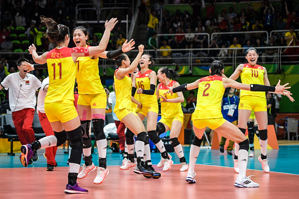 请回答，1984：中国女排重回世界之巅，我们被往日的灵魂附体