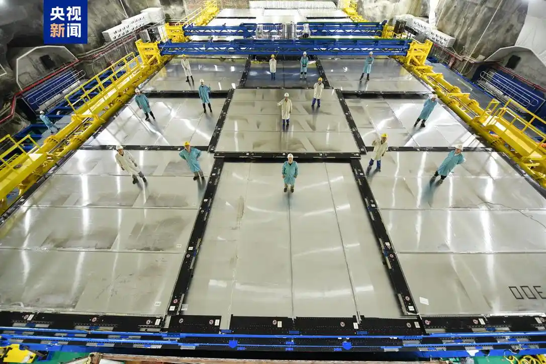 江门中微子实验 2万吨液体闪烁体 粒子物理学研究_江门中微子实验首个重大成果发布