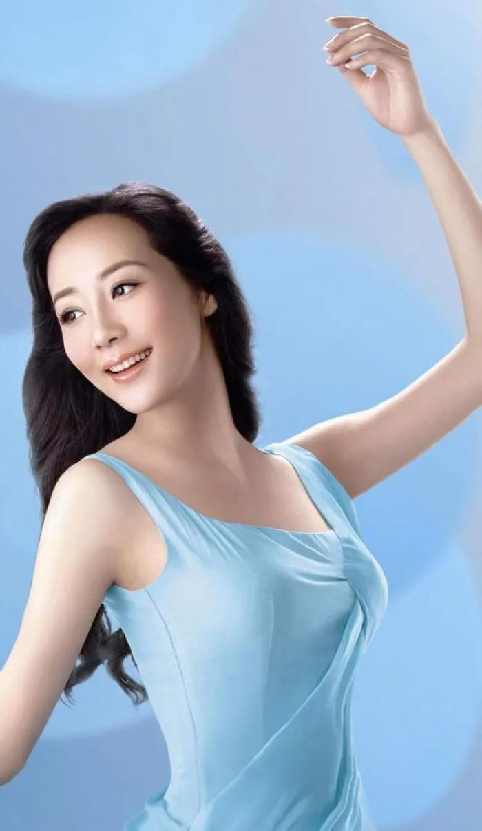四大京城美女_北京四少 京城四美 背景雄厚女明星
