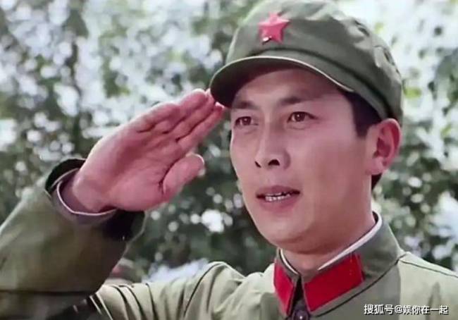 唐国强“舌战群儒” 老艺术家的担当与真诚