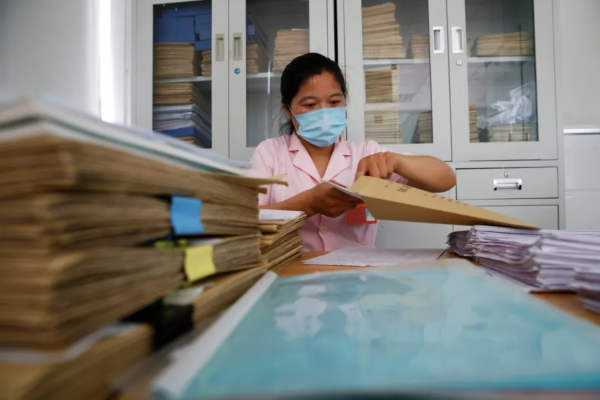 泗洪县行舟问诊村医 吕正红 江苏好人榜 乡村医生事迹_泗洪归仁美女