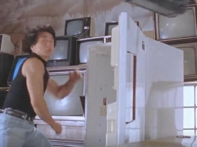 成龙特殊待遇电影_成龙枪械收藏_duduchuanqi