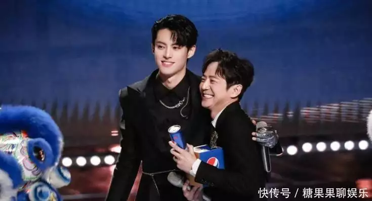 何炅衰老迹象_何炅视频_周杰伦告别嘉年华巡演