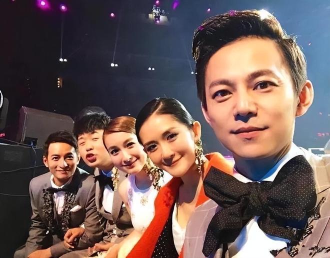 何炅视频_何炅变老原因_何炅镜头下疲态分析