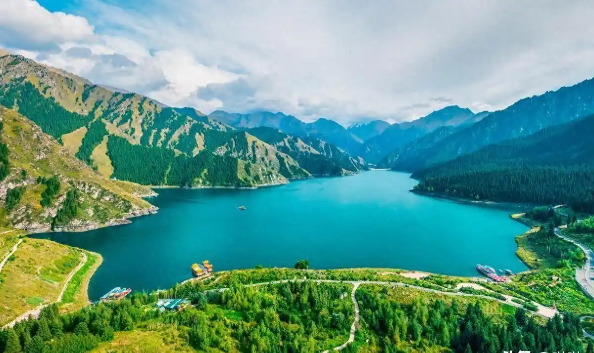 东北人与新疆人火拼_新疆人文体验_新疆民族风情