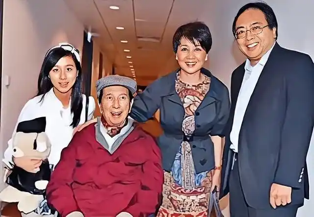 郑咏诗成为赌王看护_郑咏诗结婚_赌王郑咏诗的故事