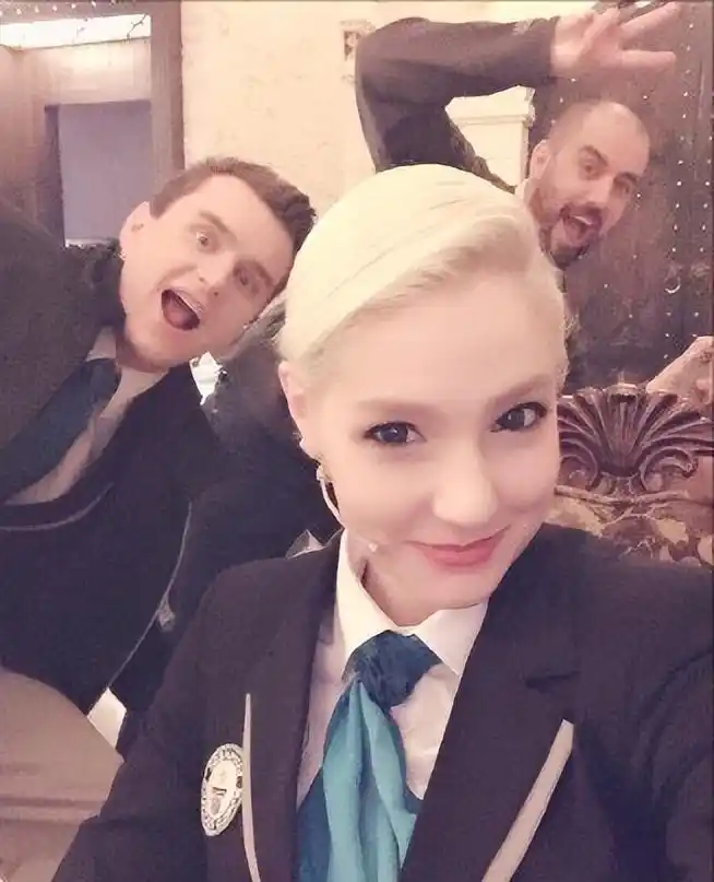 撒贝宁女友李白照片_李白与撒贝宁爱情故事_撒贝宁妻子李白个人经历