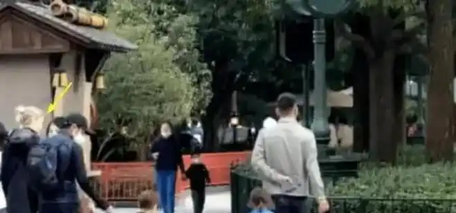 撒贝宁女友李白照片_李白个人资料_撒贝宁现任妻子李白