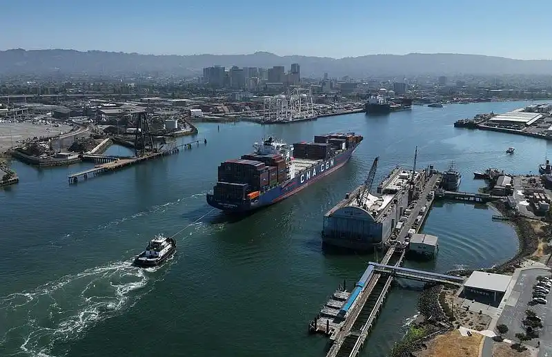 “中方反击较为克制，留了余地”