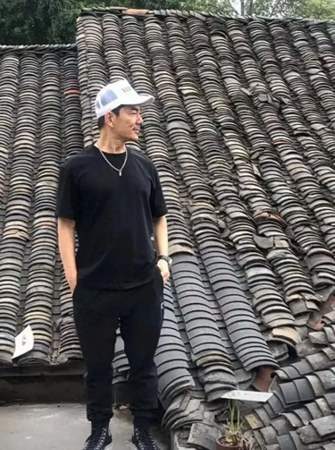 任贤齐音乐生涯回顾_任贤齐感谢老乡帮自己修缮祖宅_任贤齐武汉老宅翻修
