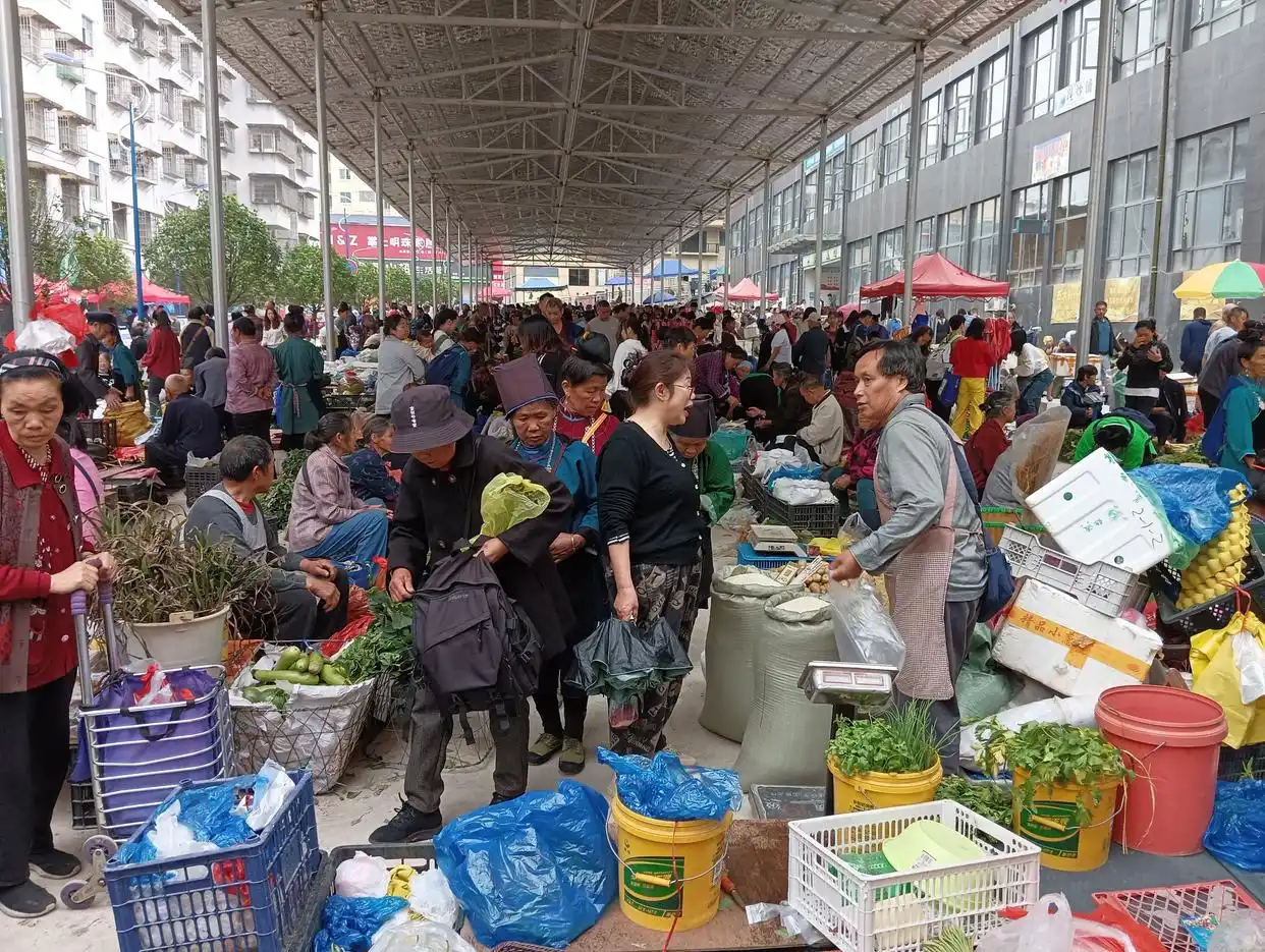 丹寨第二集贸市场布局_丹寨兴泉路_丹寨县赶集地点调整