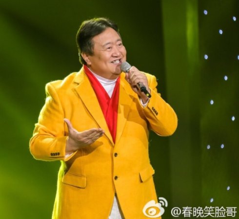 笑脸哥 央视春晚 长期观众_春晚笑脸哥真实身份