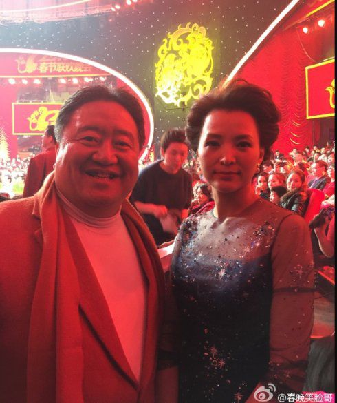 笑脸哥 央视春晚 长期观众_春晚笑脸哥真实身份