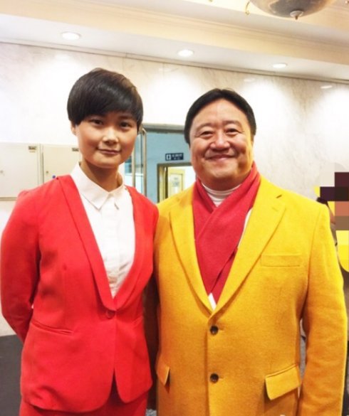 笑脸哥 央视春晚 长期观众_春晚笑脸哥真实身份