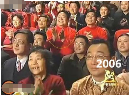 笑脸哥 央视春晚 长期观众_春晚笑脸哥真实身份