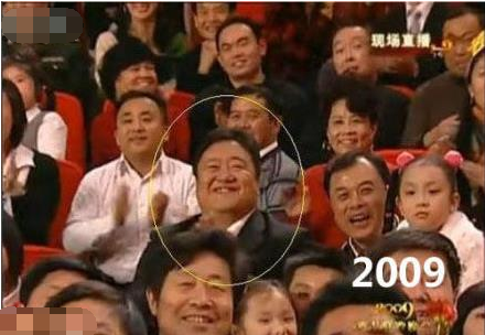 笑脸哥 央视春晚 长期观众_春晚笑脸哥真实身份
