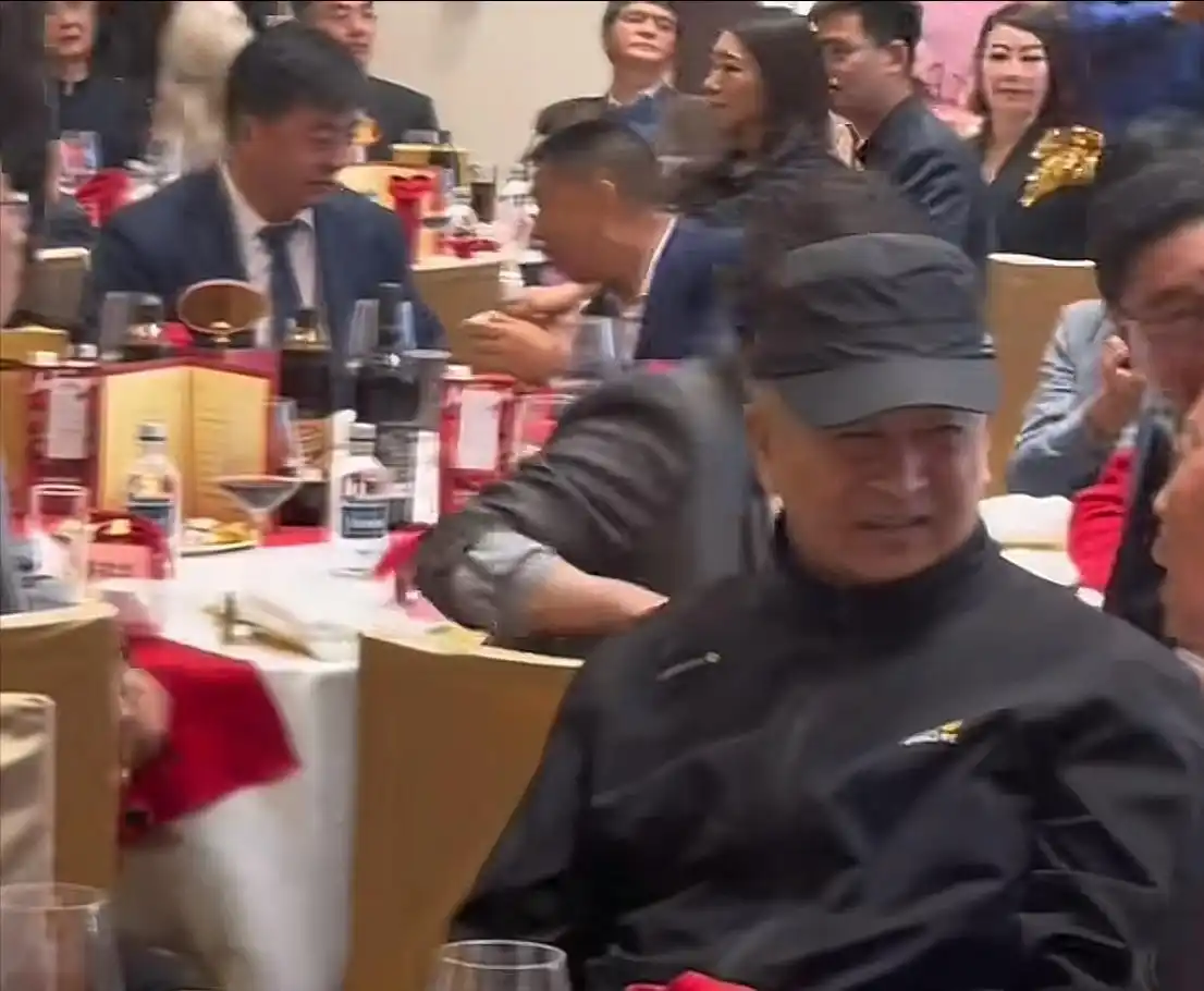 参加毕福剑饭局的人_梁玉田儿子婚礼 毕福剑 黄宏