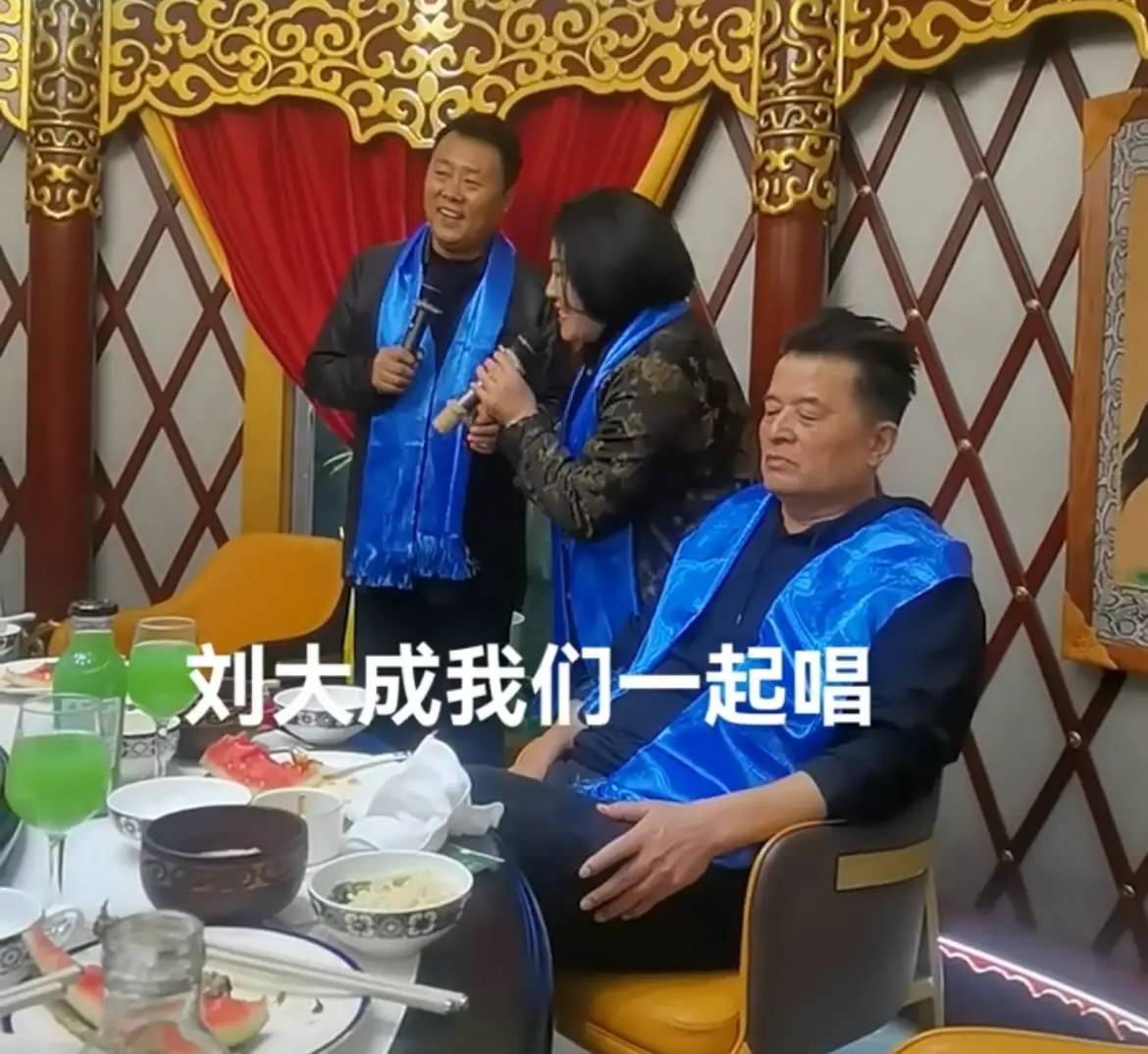 参加毕福剑饭局的人_刘大成阎维文徒弟成长经历_毕福剑星光大道落魄原因