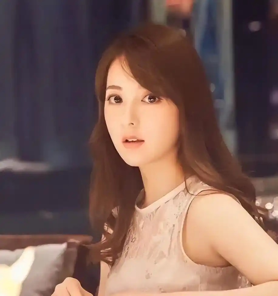 男明星与女网红的联姻现象_明星和网红都咋认识的_女网红成为男明星理想伴侣的原因