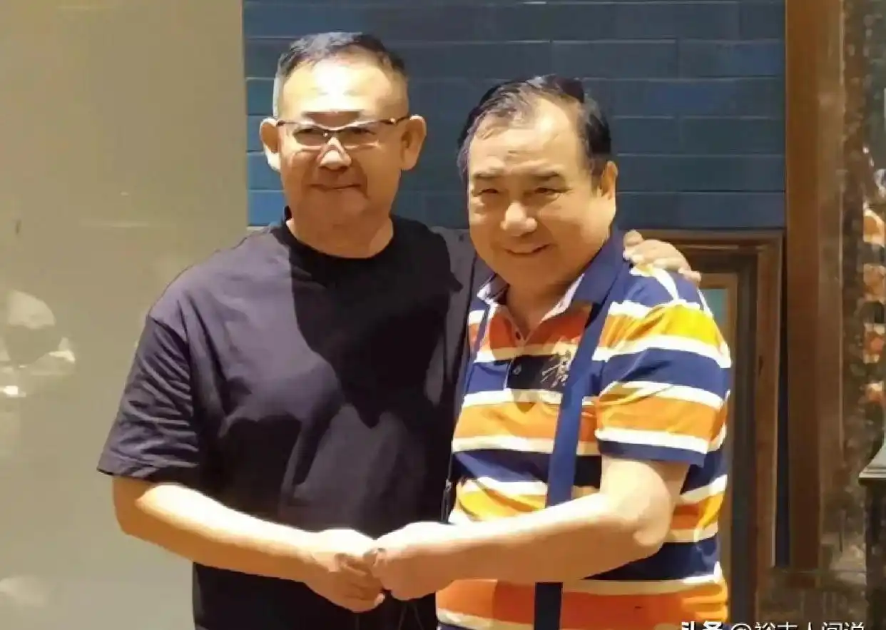 李晓华 毕福剑 聚会照片_参加毕福剑饭局的人