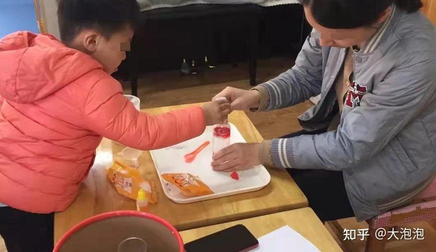 幼儿园家长进课堂 绘本教学活动设计 家长课堂互动技巧_家长会邀请函内容简单