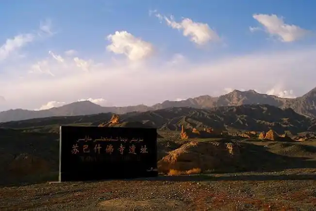 新疆南疆旅游线路攻略_新疆人口中的“不远”到底有多远_新疆南疆自驾游路线