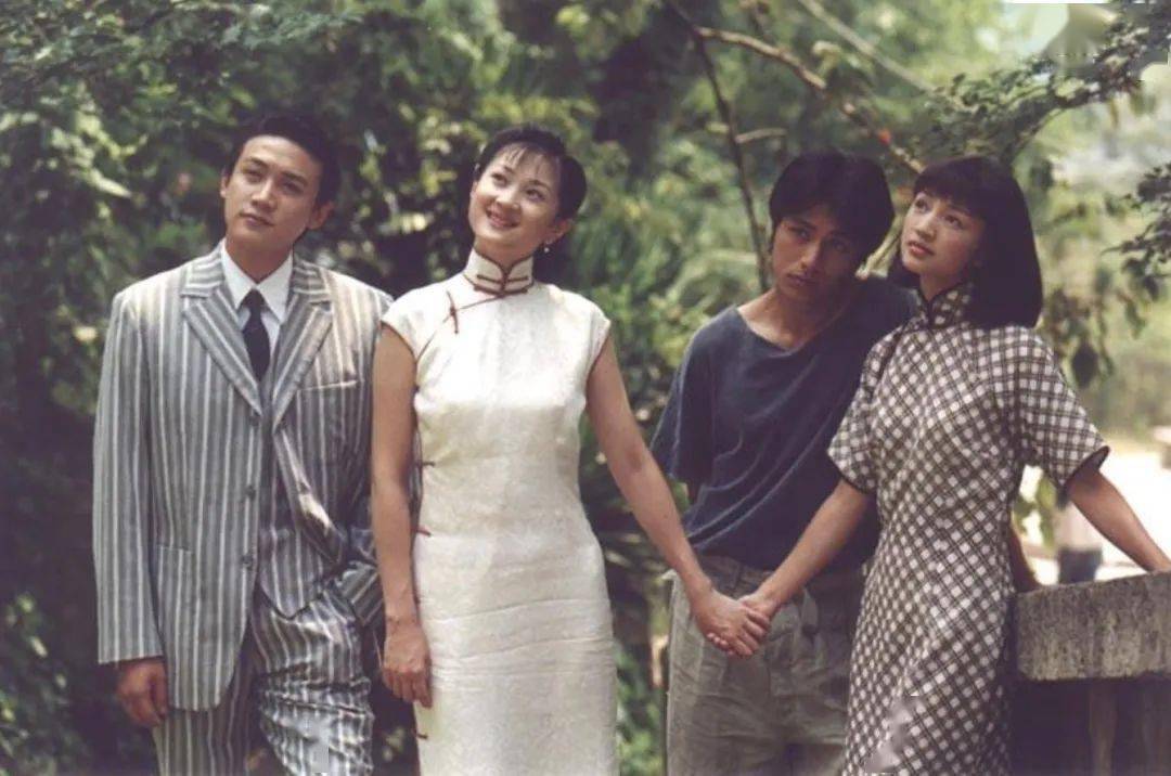 金粉世家金梅丽_金粉世家董洁直播带货_董洁金粉世家翻红原因