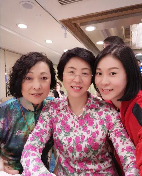 中国女排前队员梁艳_梁艳排球生涯_女排梁艳的老公张振兴