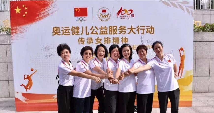 女排梁艳的老公张振兴_梁艳排球生涯_中国女排前队员梁艳