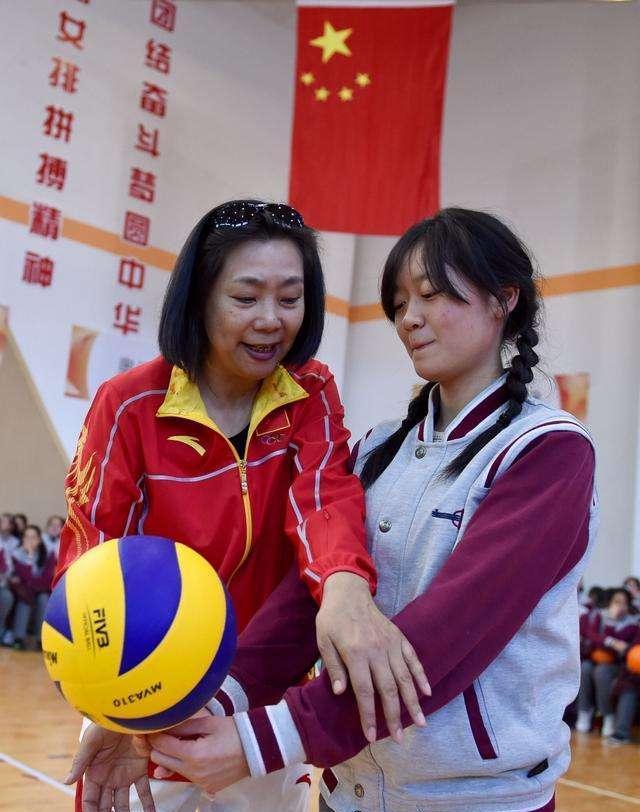 中国女排前队员梁艳_梁艳排球生涯_女排梁艳的老公张振兴