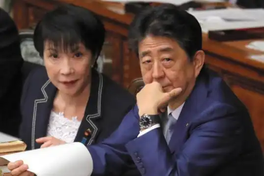 高市早苗 日本首位女首相 自民党总裁选举_高市早苗首相之路“一波三折”