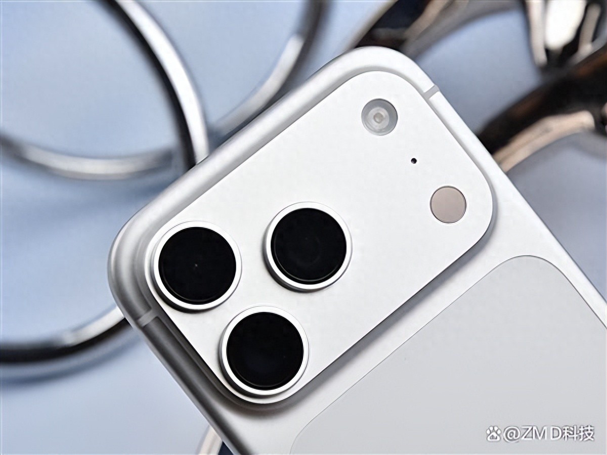 iPhone 17 Pro 上手：它的视频能力，强得不像一部手机