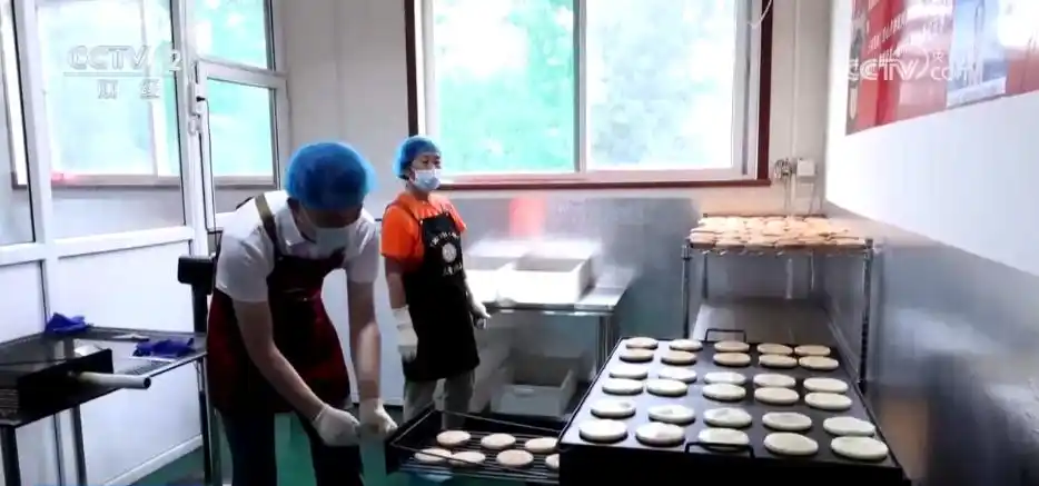 中秋节特色老醋月饼_一代人有一代人的月饼_山西传统空心月饼新花样