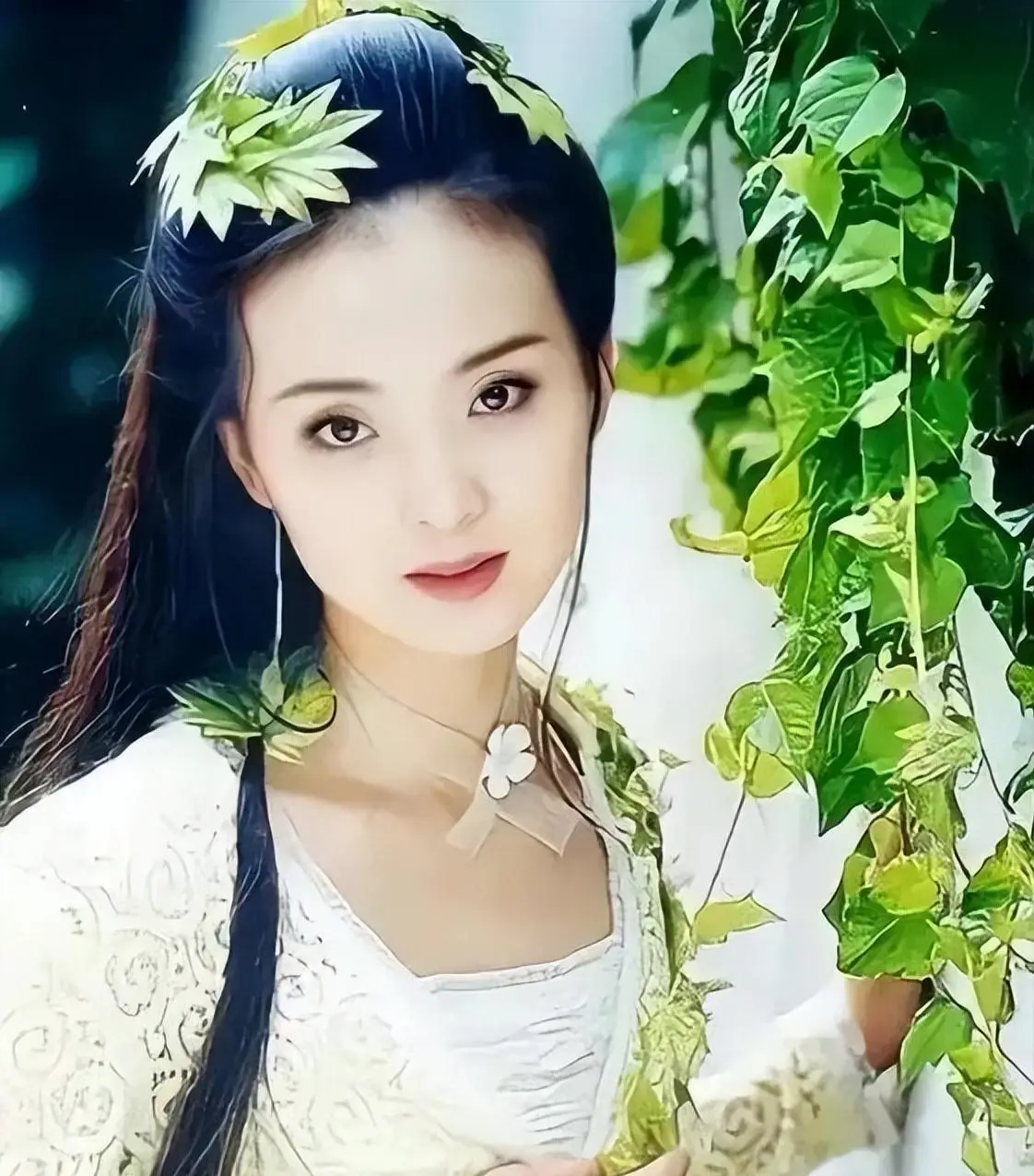王艳嫁入豪门后的生活_王艳的老公王志才前妻_王艳直播带货现状