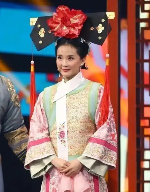 王艳嫁入豪门后的生活_王艳的老公王志才前妻_王艳直播带货现状