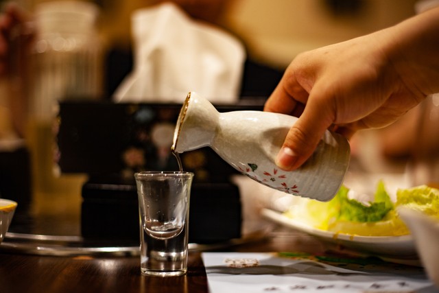 渭城朝雨浥轻尘 客舍青青柳色新 解读_送元二使安西ppt免费下载_送元二使安西 王维 诗歌赏析