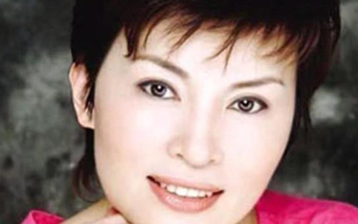 新闻联播错误集锦2_央视一姐李瑞英_李瑞英主持新闻联播28年0失误