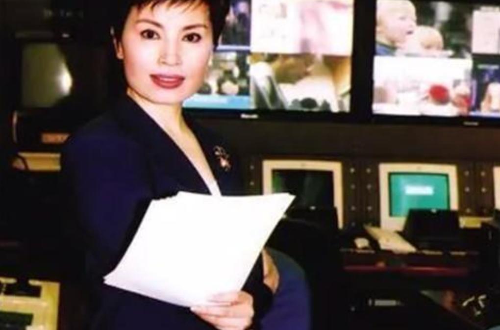 新闻联播错误集锦2_央视一姐李瑞英_李瑞英主持新闻联播28年0失误