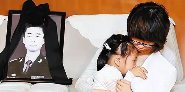 军嫂母亲节遗憾_沈星河畔英雄事迹_青州二炮沈星